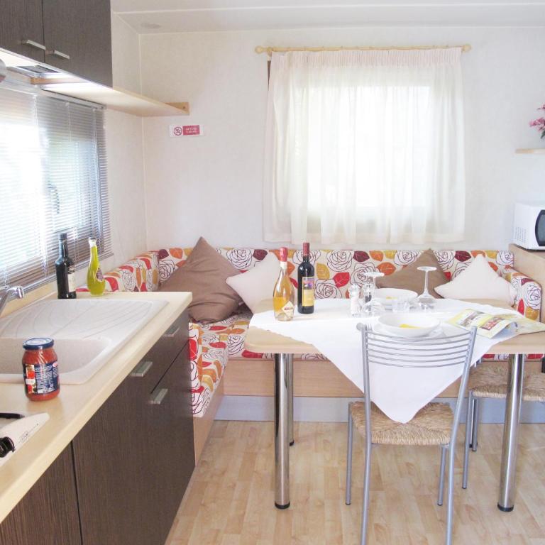 Villaggio Dei Fiori - Bungalow Familiare - 4
