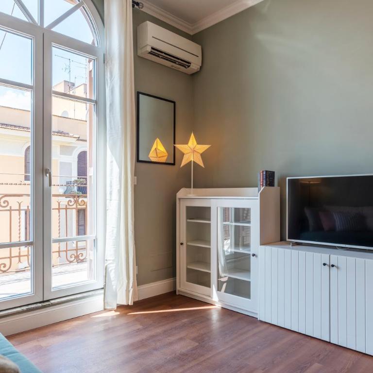GuestHost - Piazza Nievo a Trastevere! Apt con Balcone - Appartamento con 2 Camere da Letto - 15
