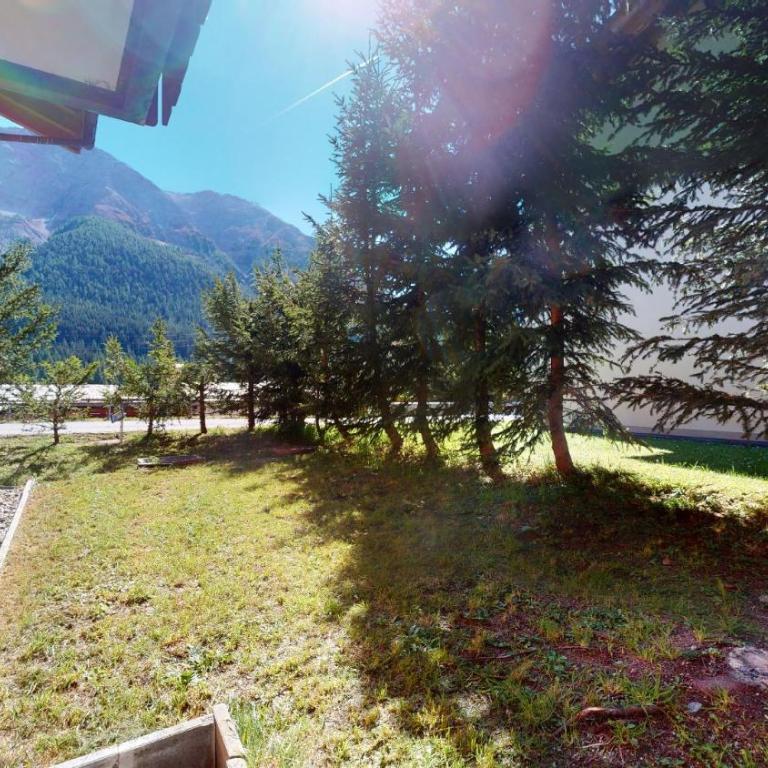 Chesa Seraina Abitaziun Seraina 2 - Ivory - Madulain - Apartment mit Terrasse - 11