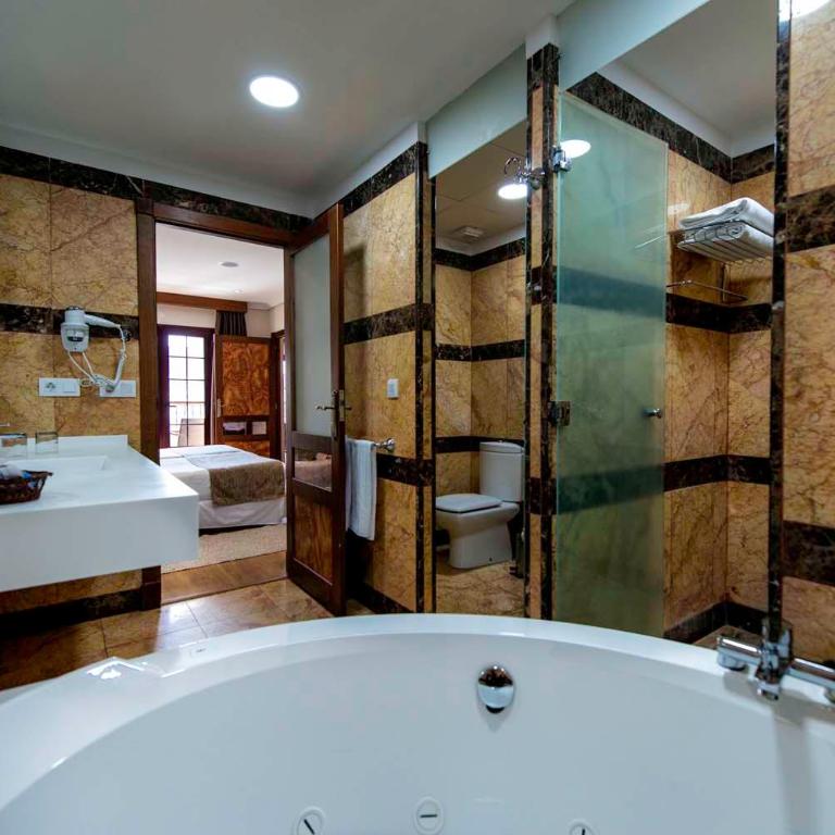 Paradise Park Fun Lifestyle Hotel - Suite con vistas a la montaña - 3
