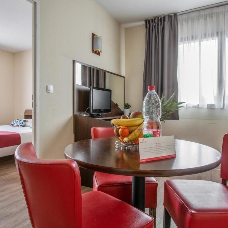 Appart'City Classic Nîmes Centre - Appartement - 2