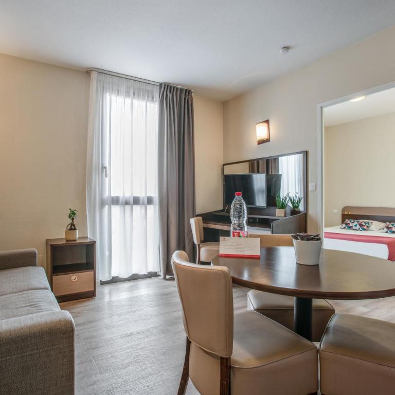 Appart'City Classic Nîmes Centre - Appartement Supérieur - 1