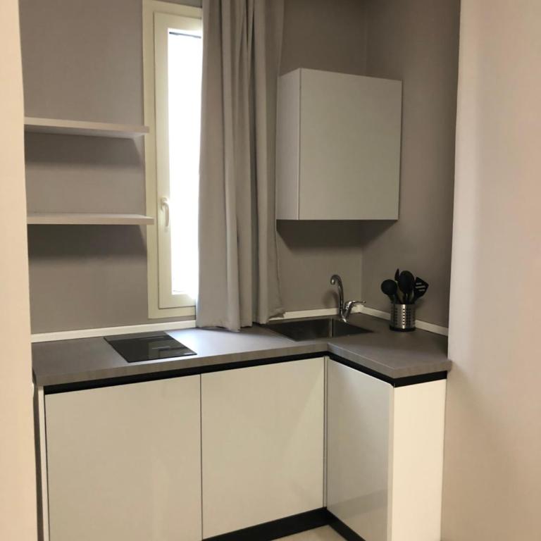 Dante 3 Guesthouse by Apulia Accommodation - Junior Suite with Balcony - 4