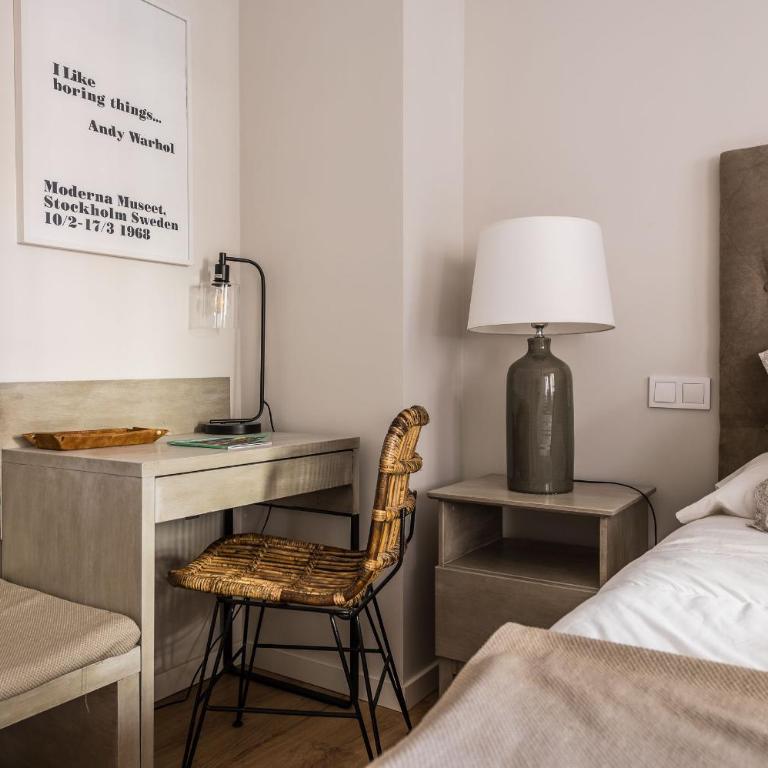 Avenida América - Cama King, AC, junto a la estación - Superior Apartment - 15