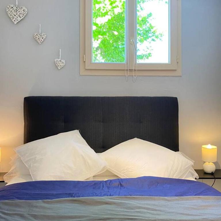 T2 ensoleillé. Terrasse, jardin commun, vue, parking. - Appartamento con 1 Camera da Letto - 13
