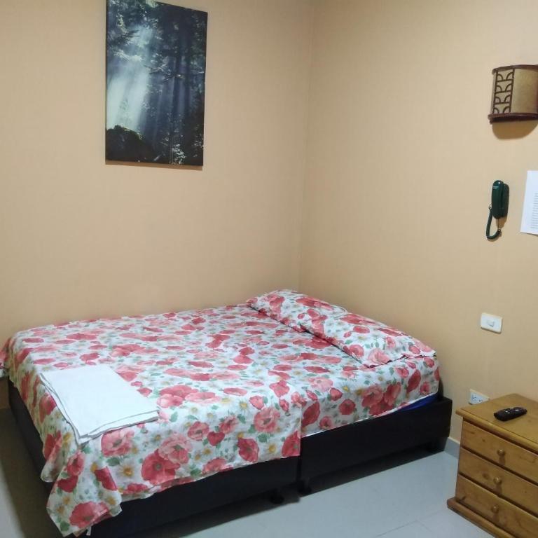 El Sol - Standard Double Room with Fan - 4