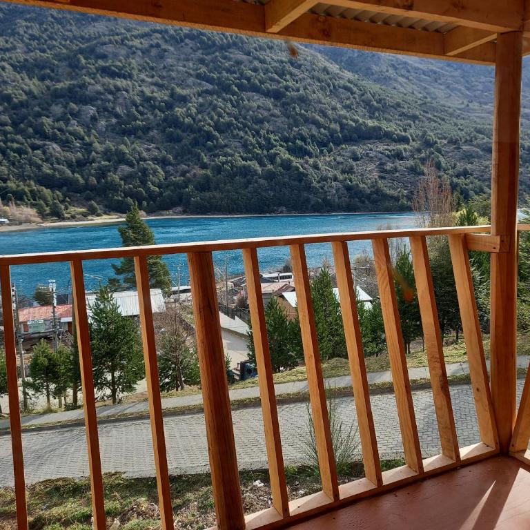 Bona Vista - Three-Bedroom House - 9