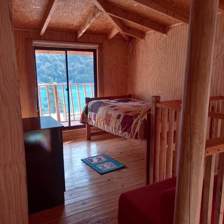 Bona Vista - Three-Bedroom House - 12