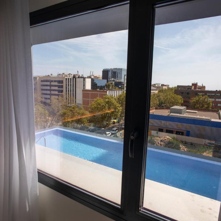 Hotel Paxton Barcelona - Executive King Room with Pool View - 6