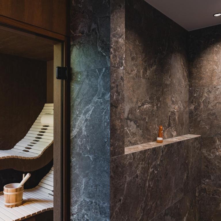 Neuhaus Zillertal Resort - Loft am See - 2