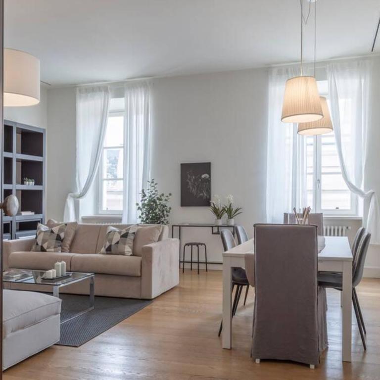 Palazzo Tergesteo Tirabora Suite Apartments - Appartamento con 3 Camere da Letto - 1