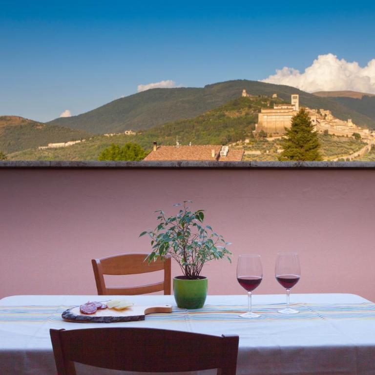 Agriturismo La Panoramica - Quadruple Room with Terrace - 1