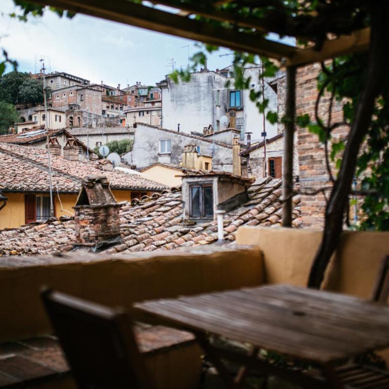 Umbrian Concierge - La Casa dei Pellari - Appartamento con Vista Giardino - 10