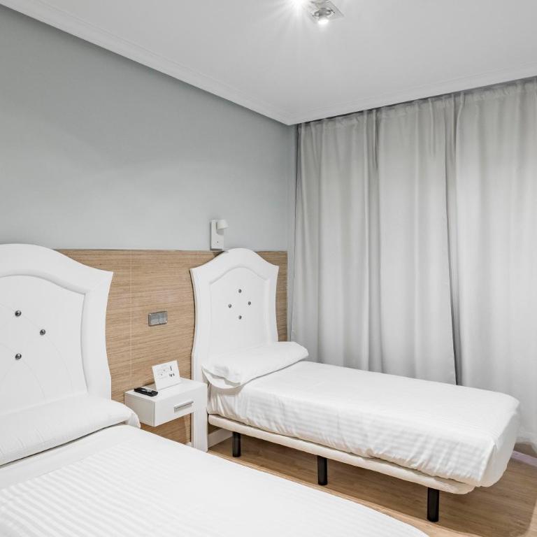 Hostal Los Ángeles - Camera Standard Doppia con Letti Singoli - 3