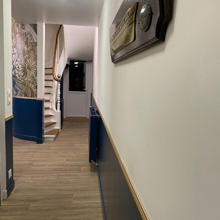 Le Clos Saint Martin - Maison 4 Chambres - 13