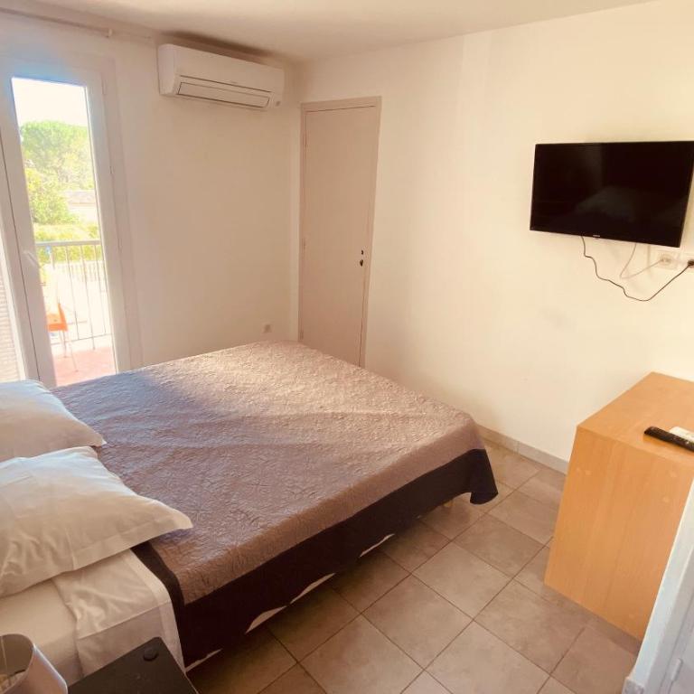 Hôtel de la Poste Piscine - Chambre Double Classique - 4