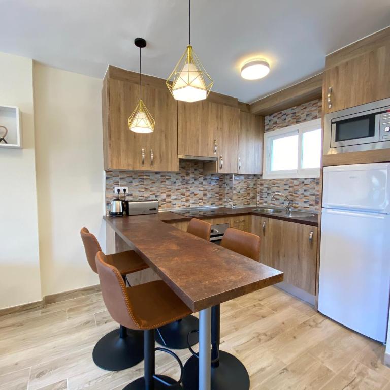 Modern 1 Bedroom Seaside Apartment with Pool - Apartamento de 1 dormitorio - 9