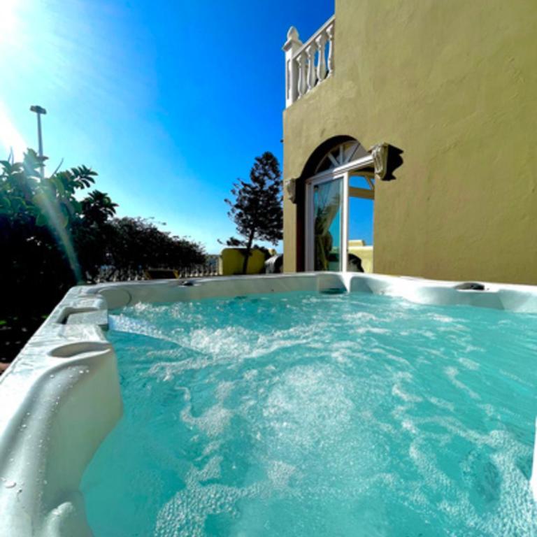 Villa - Sleeps 4 - Jacuzzi - Garden - Pet friendly - Villa de 1 dormitorio - 1