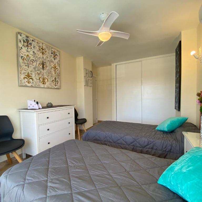 Modern 1 Bedroom Seaside Apartment with Pool - Apartamento de 1 dormitorio - 5
