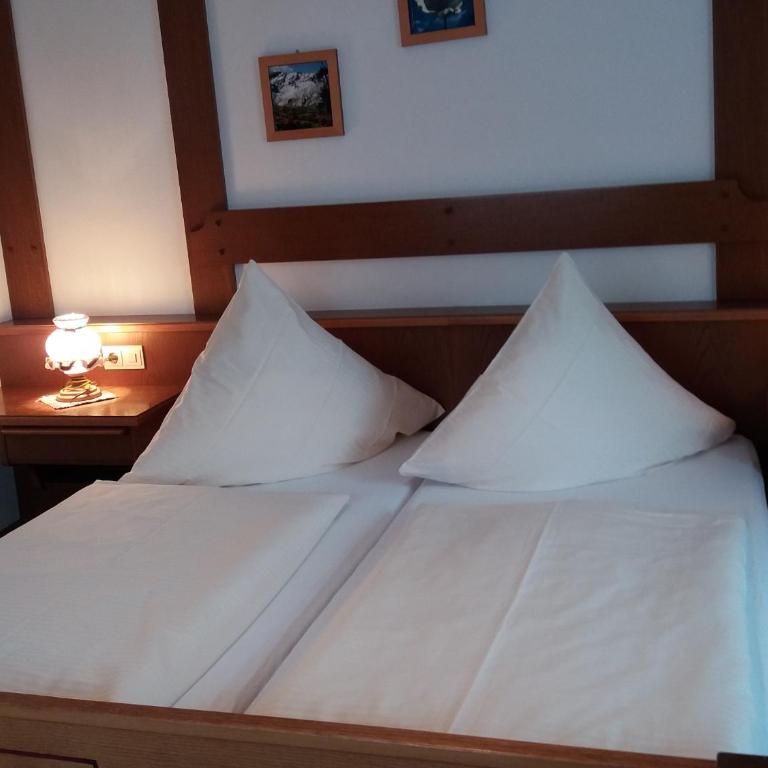 Ferienwohnungen Almbrünnerl - Chiemgau Karte - Apartment mit Dusche - 5