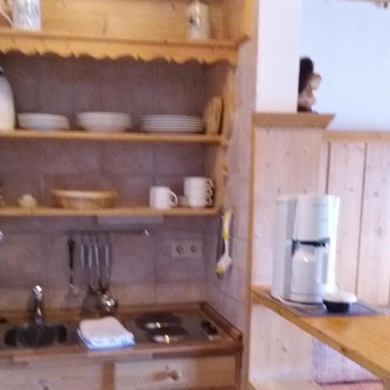 Ferienwohnungen Almbrünnerl - Chiemgau Karte - Apartment mit Blick auf die Berge - 1