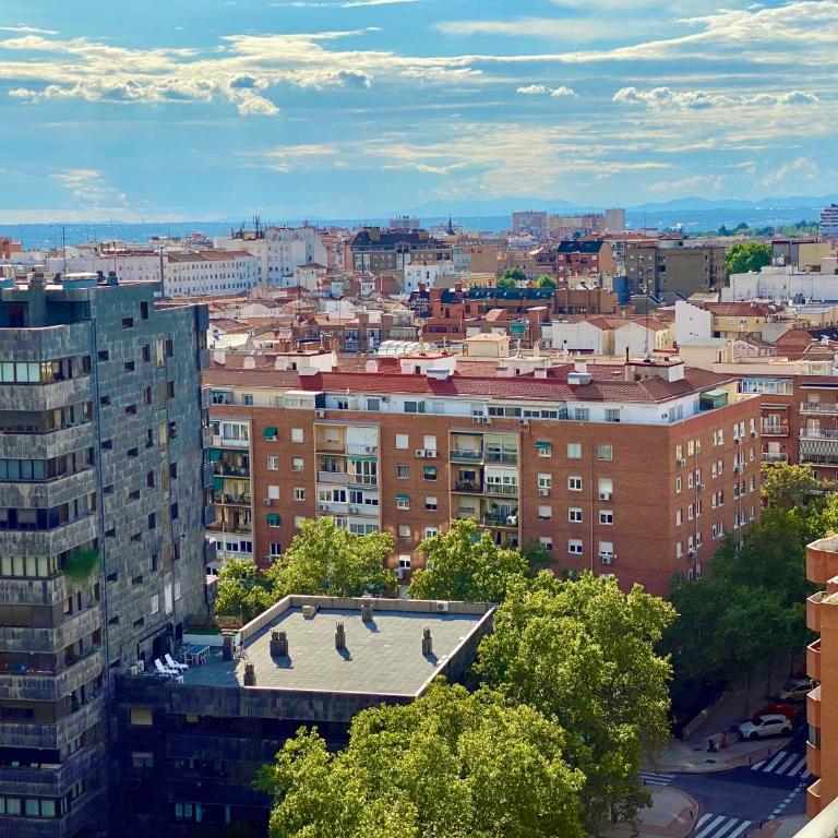 Charming Eurobuilding Skyline Madrid - Deluxe Apartment - 23