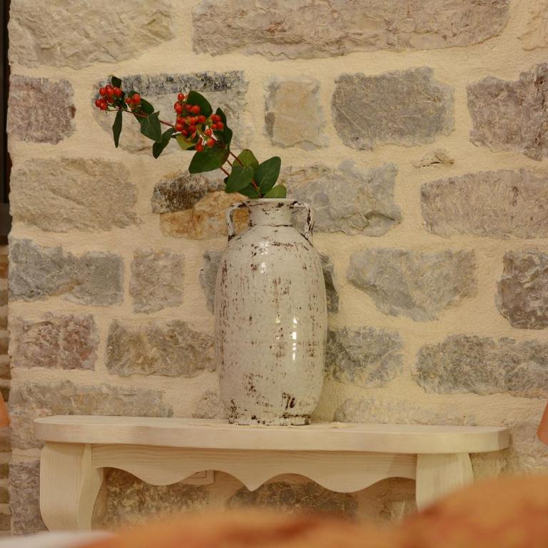 Apartments Kotor Old Town - Deluxe Double Room - 10