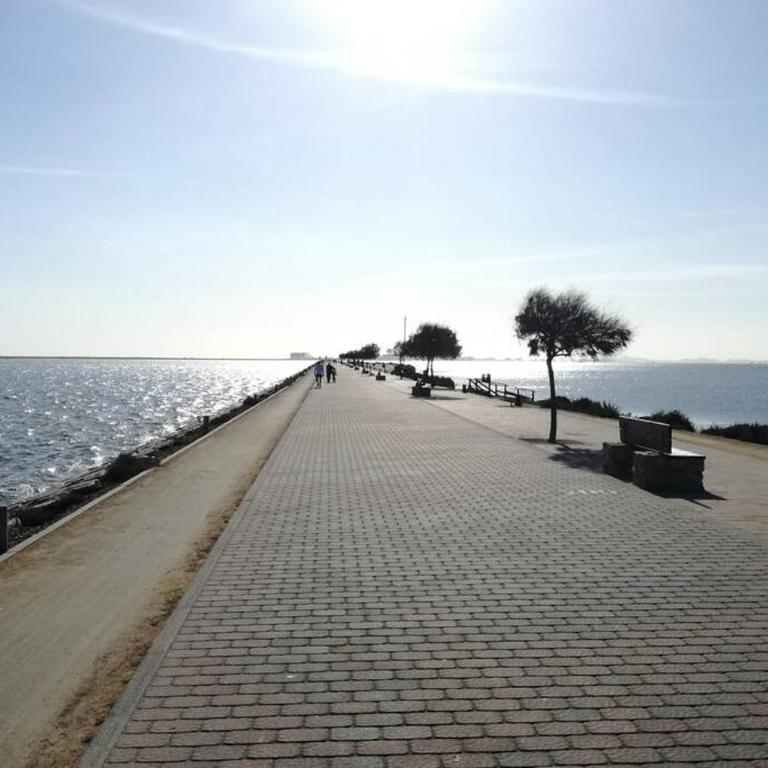 CHALET A 5 METROS DEL MAR.Wifi gratis - Three-Bedroom Apartment - 41