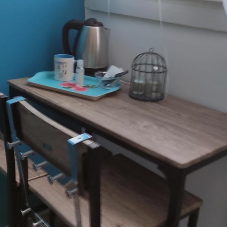 chambres côté plage, aperçu mer, proche aéroport, climatisées et parking gratuit - Chambre Double avec Salle de Bains Commune - 7