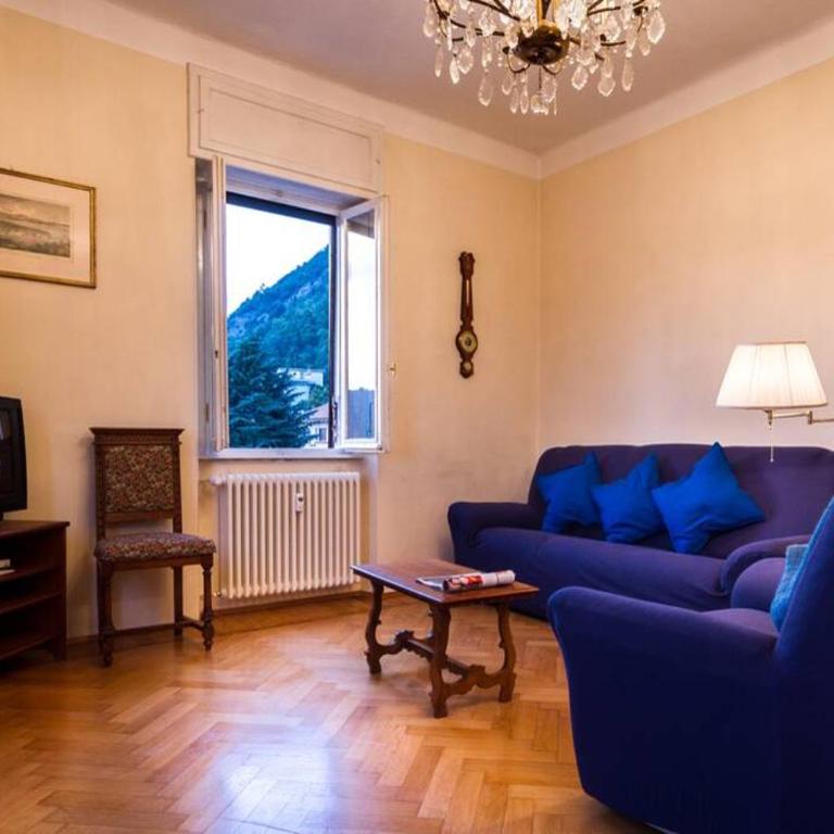 Santa Giulia 12 - Appartamento - 2