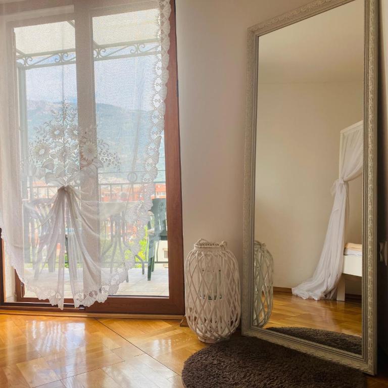 Apartments Miković - Premium Dvokrevetna Soba sa Bračnim Krevetom - 4