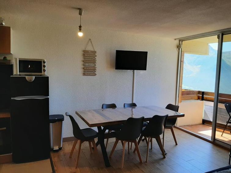 LE COSY aux pieds des pistes appartement avec balcon PLEIN CENTRE - Appartement 1 Chambre - 14