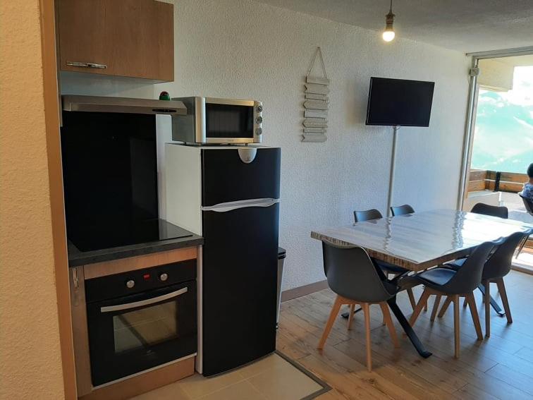 LE COSY aux pieds des pistes appartement avec balcon PLEIN CENTRE - Appartement 1 Chambre - 17