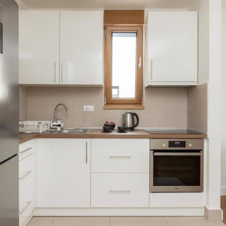 Zemun Luxury - Comfortable, workspace, quiet, free parking, Netflix - One-Bedroom Apartment - 24