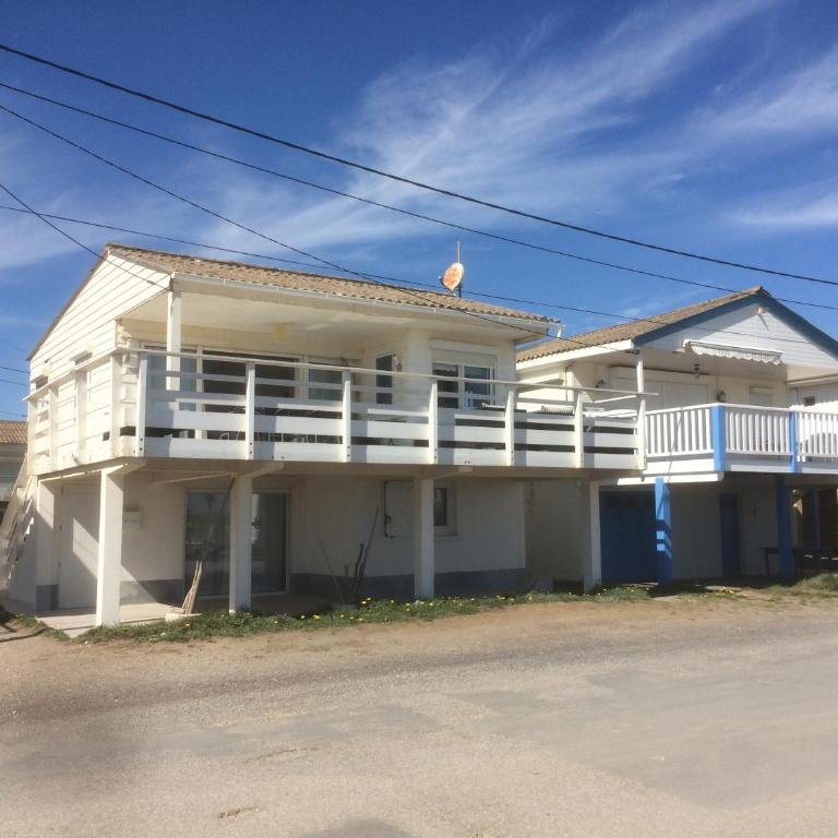 Holiday home Chalet Pleine Vue Sur Mer - Maison 3 Chambres - 37