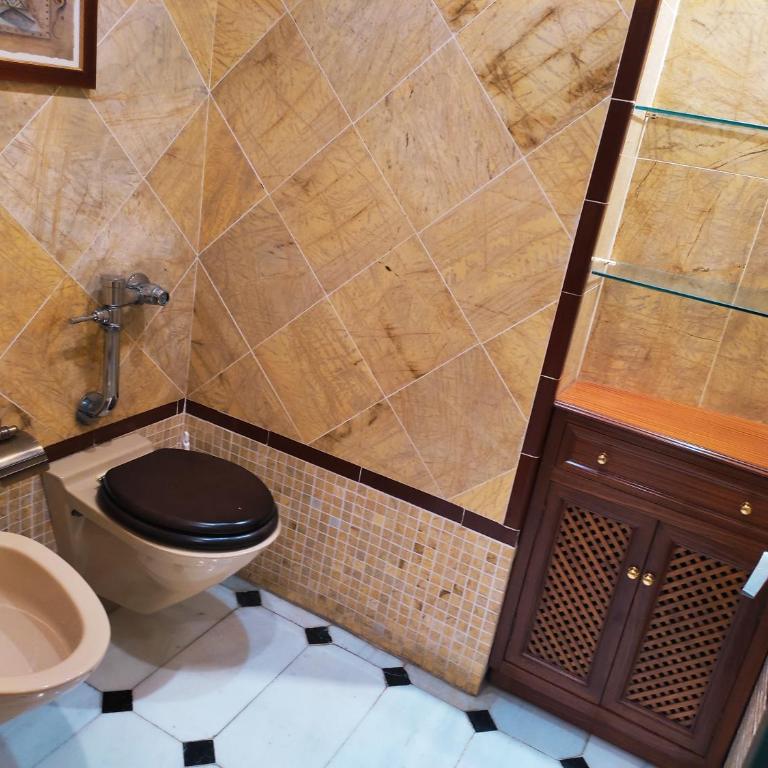 San Basilio´s Red House - Habitación Doble con baño privado - 38