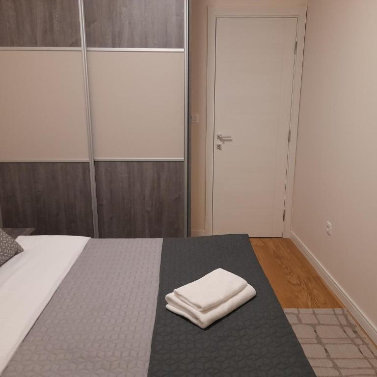 Apartment Diamond - Two-Bedroom Apartment - 25