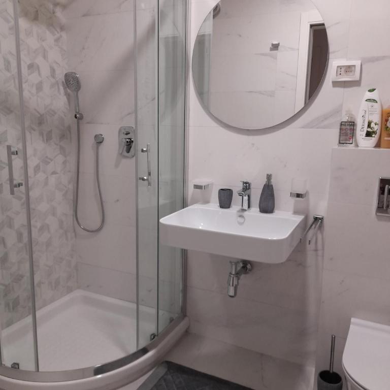 Apartment Diamond - Two-Bedroom Apartment - 37