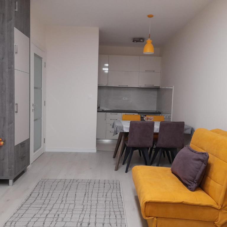 Apartment Diamond - Two-Bedroom Apartment - 2