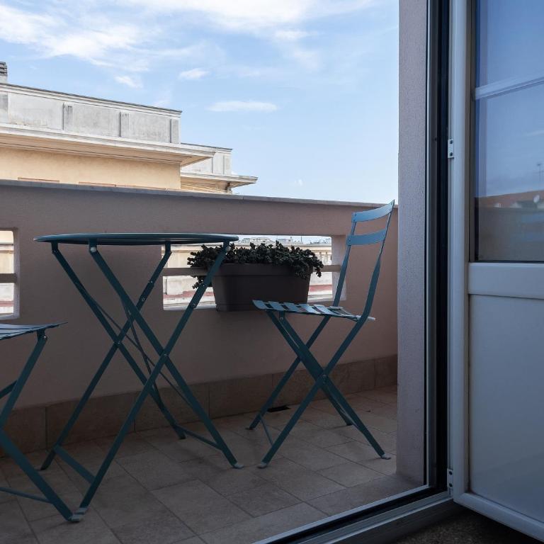 LargoDoria - ViaGenova, box auto privato incluso - Appartamento con 2 Camere da Letto - 23