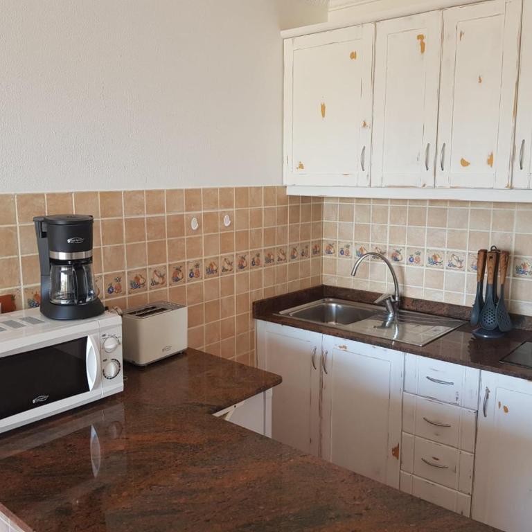5 min walk from Yumbo 309-322 - Apartamento Estándar - 4