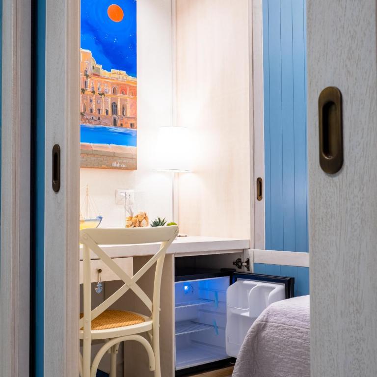 Clicka&Sleep Caracciolo - Appartamento con 2 Camere da Letto - 86