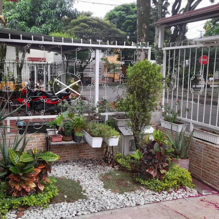 EXCELENTE ESTADIA EN UN BOSQUE DENTRO DE CALI.. - Apartamento de 2 dormitorios - 22