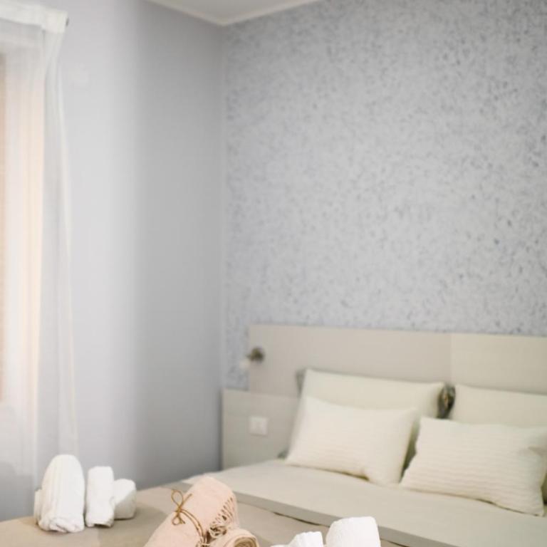 MAGICA B&B - Camera Matrimoniale/Doppia con Letti Singoli con Bagno Privato - 1