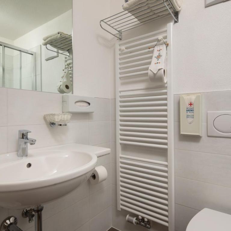 Declara B&B and apartaments - Camera Matrimoniale con Balcone - 27