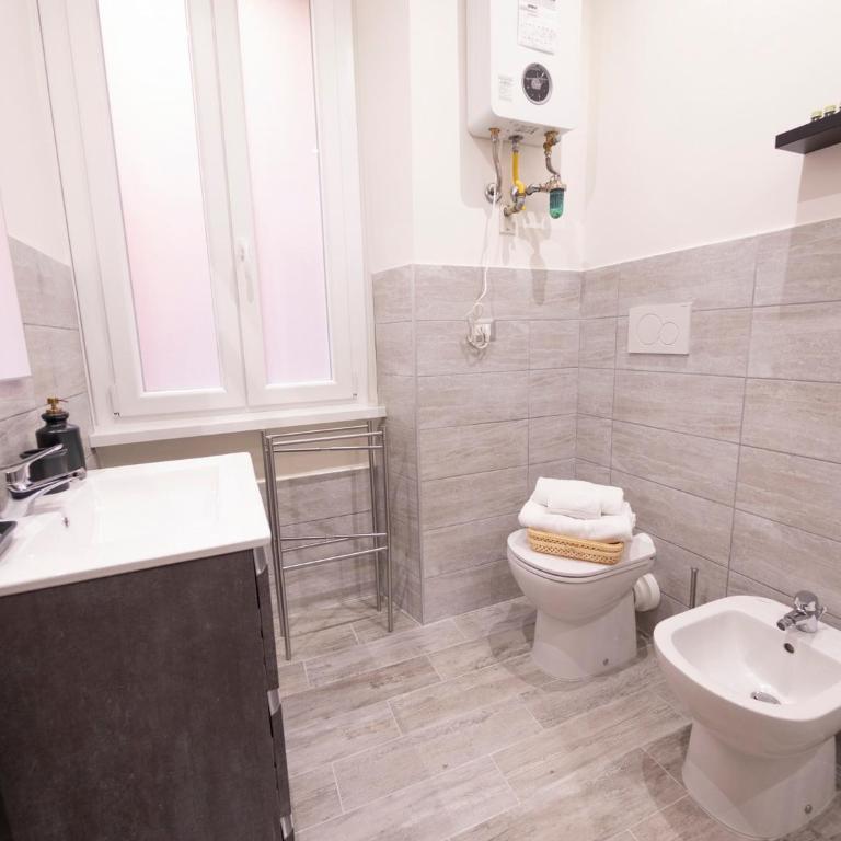 The Best Rent - Apartment close to Termini Station - Three-Bedroom Apartment - 14