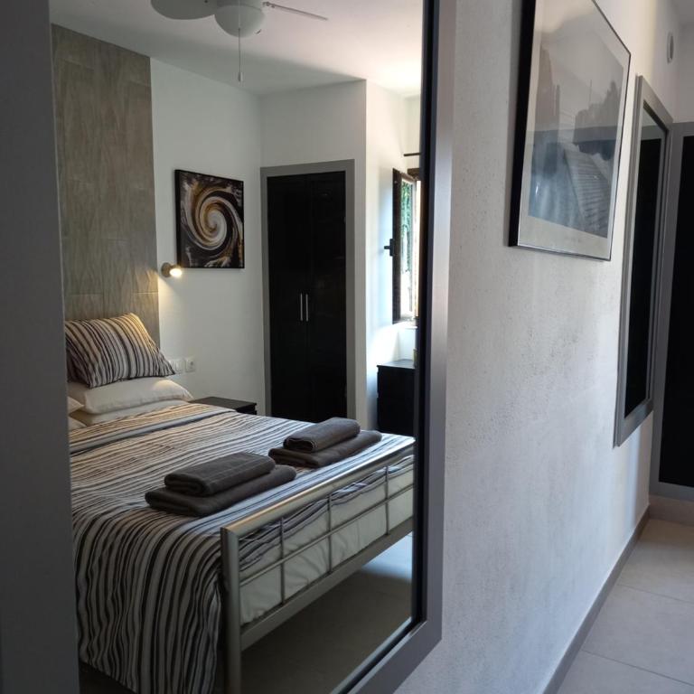 Caleta Holiday Bungalow - Vacation Home - 13