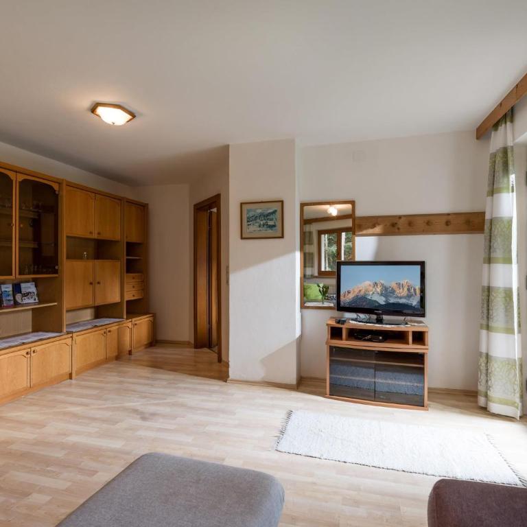 Haus am Waldesrand - Apartment mit 2 Schlafzimmern und Dusche - 2