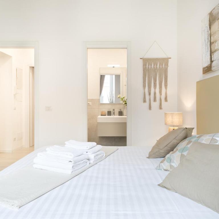 White Ostilia Guesthouse - Camera Matrimoniale - 12