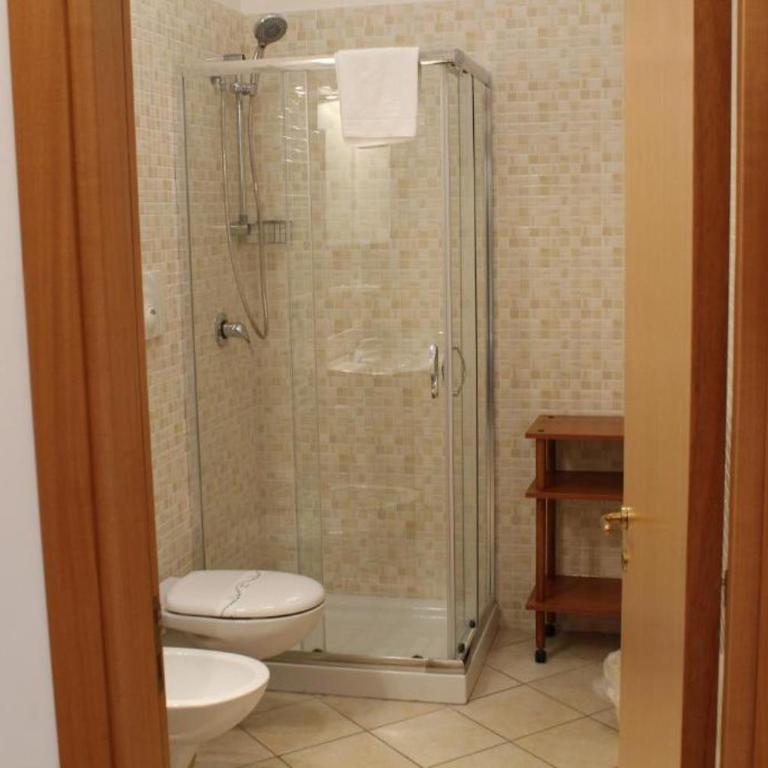 Colonna Rooms & apartment - Camera Quadrupla - 3